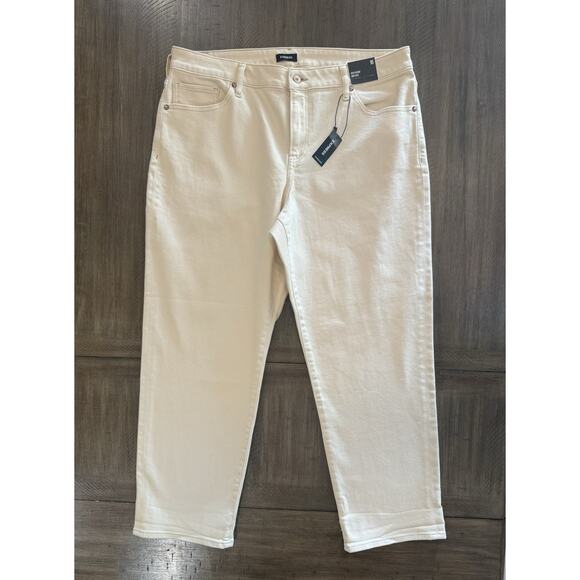 NWT Express Boyfriend Mid Rise Cream White Denim Jeans Pants Women’s Size 16 NEW - Picture 16 of 16